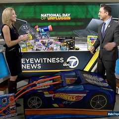 Go Unplugged with These Screen-Free Toys on KABC 7
